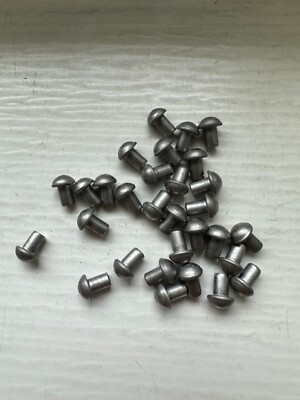 F0125R00187 - 18-8 Stainless Steel Round Head Solid Rivets - 1/8''X3/16'' - 100pcs
