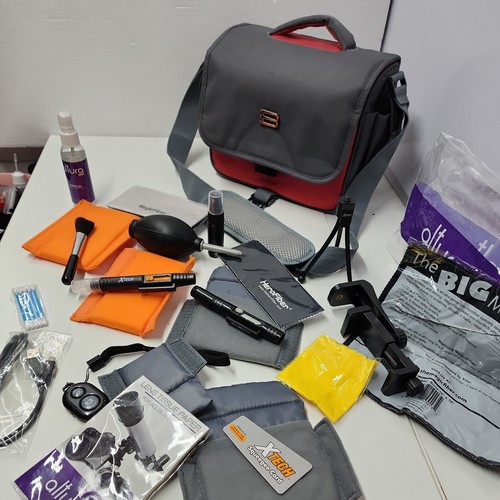 Camera Bag Sling style with kit! - Picture 2 of 15