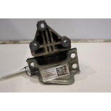 Support moteur Fiat 130