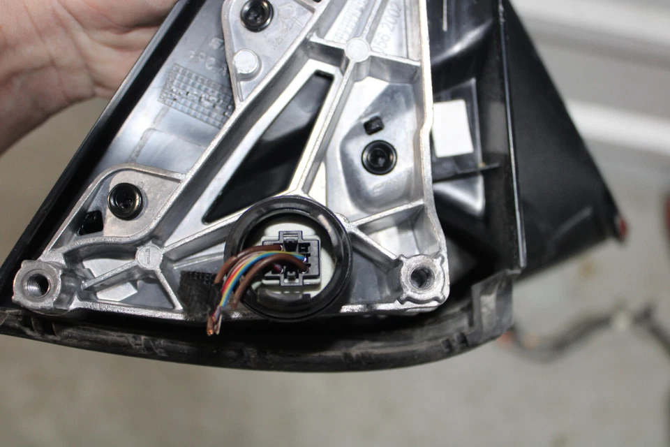 Espejo retrovisor lateral derecho del pasajero BMW X1 2011-2015 gris oscuro Foto 4 de 4