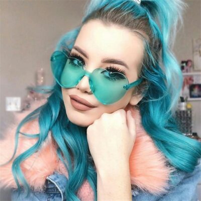 Nouvelle mode mignon rétro amour coeur sans monture lunettes de soleil femmes