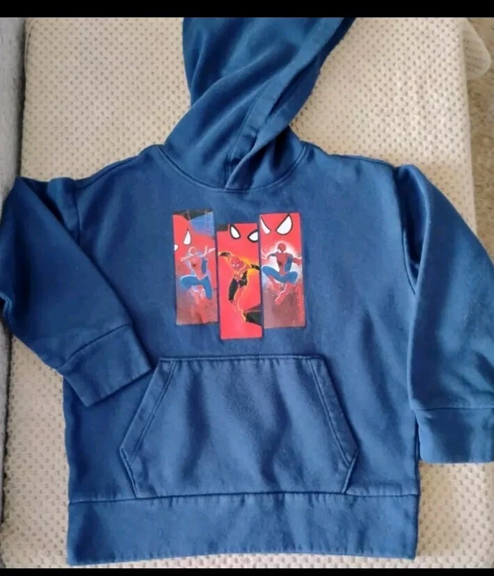 Juego Spider Man. Juego de dos sudaderas con capucha y un pijama. Marvel. Cómics. Spidey. Rayas rojas Foto 2 de 4