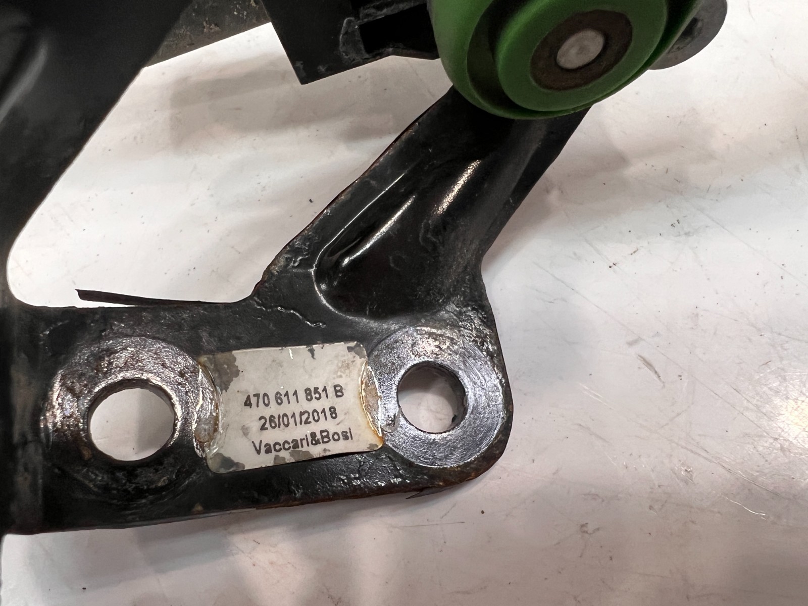LAMBORGHINI AVENTADOR LP740 FRONT LEFT CONTROL ARM LIFTING SENSOR OEM 470941273A