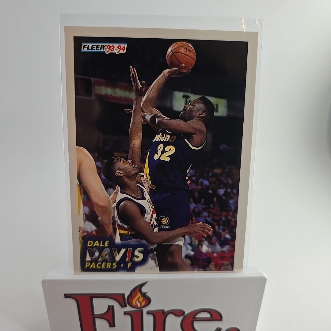 1993-94 Fleer - Dale Davis #82 Indiana Pacers