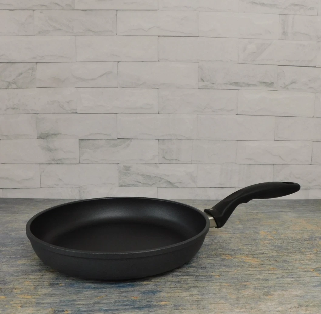 Swiss Diamond HD Classic Nonstick Fry Pan, 9.5 Inch - New
