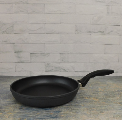 Swiss Diamond HD Classic Nonstick Fry Pan, 9.5 Inch - New