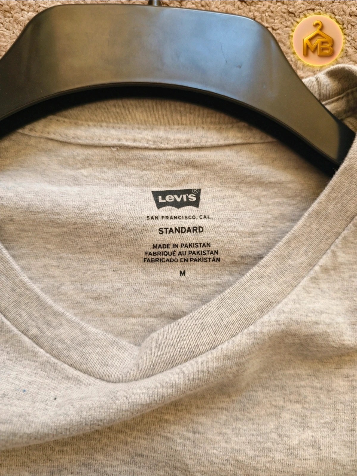 Grey Levi's Cotton Basic Tee Size M Excellent Con… - image 4