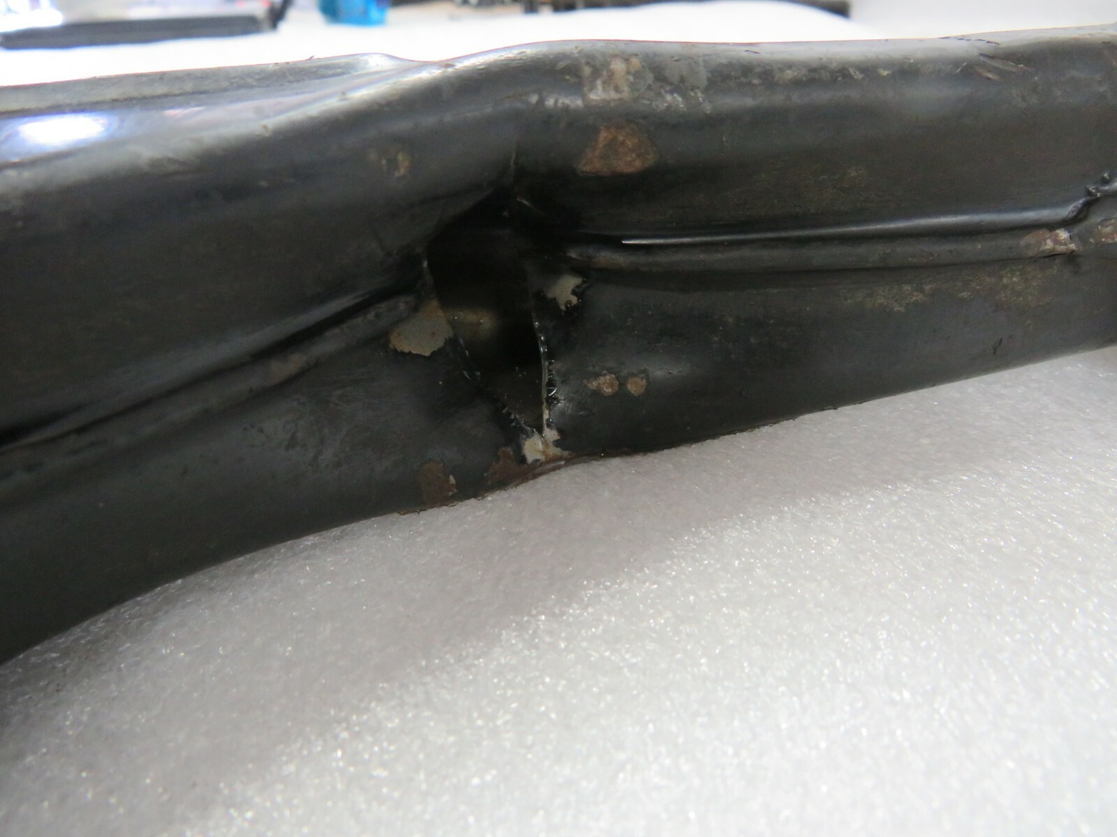 Ferrari 550, Rear Lower Control Arm, Used, Damage, P/N 169796