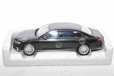 Audi A8 L W12 ミニカー 黒1/18 1/18 Kyosho 2010 Audi A8 L W12 D4 (Night Blue) Diecast Car