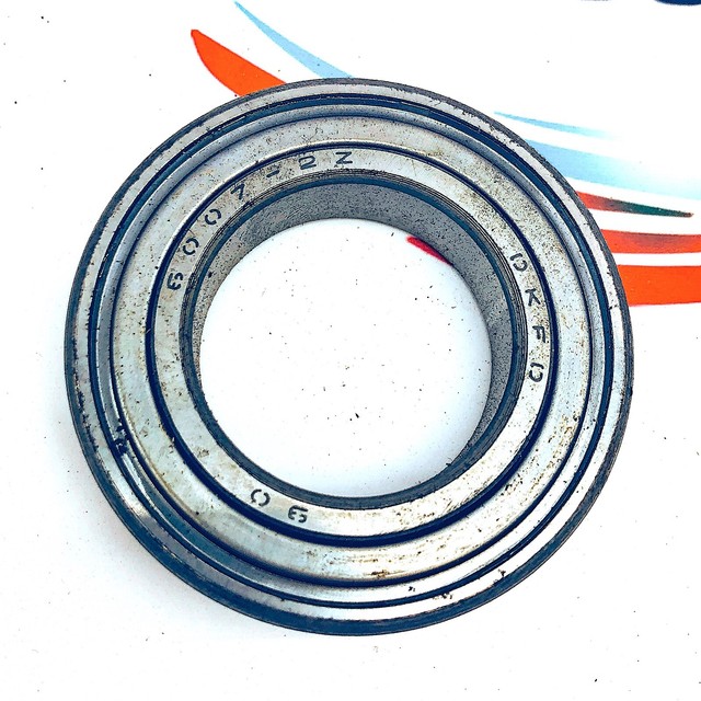Подшипник 6007 2z
