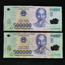 2 x 500,000 Dong Vietnam 1 Million VND Polymer Banknote - Circulate