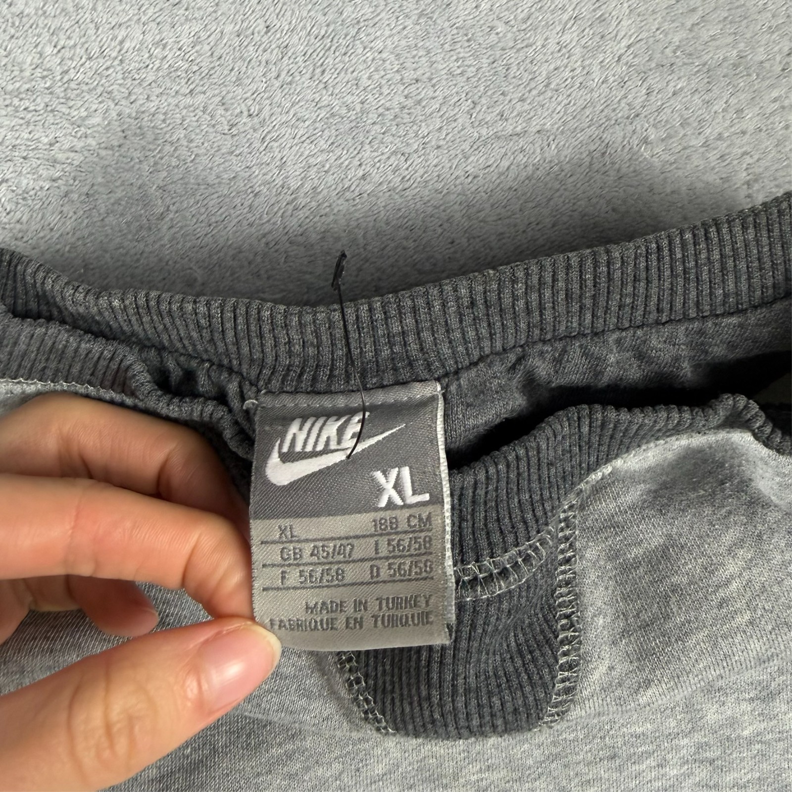 Vintage Nike 2000's Y2K Grey Mini Swoosh Oversized XL Pullover Sweatshirt image 5