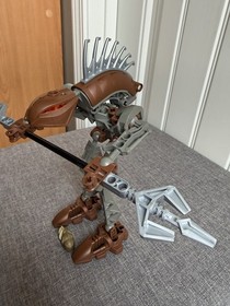 LEGO Bionicle Rahkshi Turahk 8592 and Panrahk 8587 With Kraata