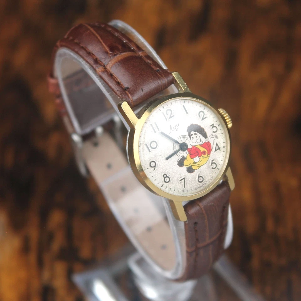Reloj LUCH Karlsson Astrid Lindgren reloj mecánico soviético vintage para niños Foto 4 de 4