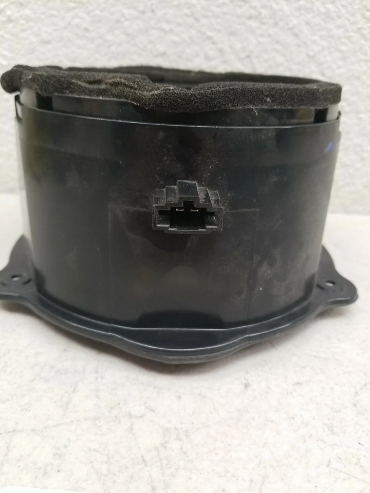 Altavoz trasero Bose Audi Q7 2005-2008 4Fo 035 415 A Foto 3 de 4