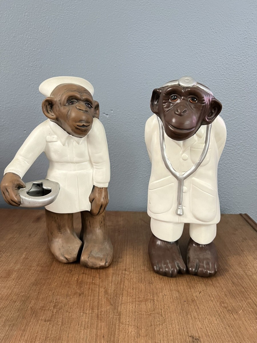 アンティーク　ミニョネット　ナース Vintage Monkey Doctor & Nurse Set with Needle Bedpan Figurines 12
