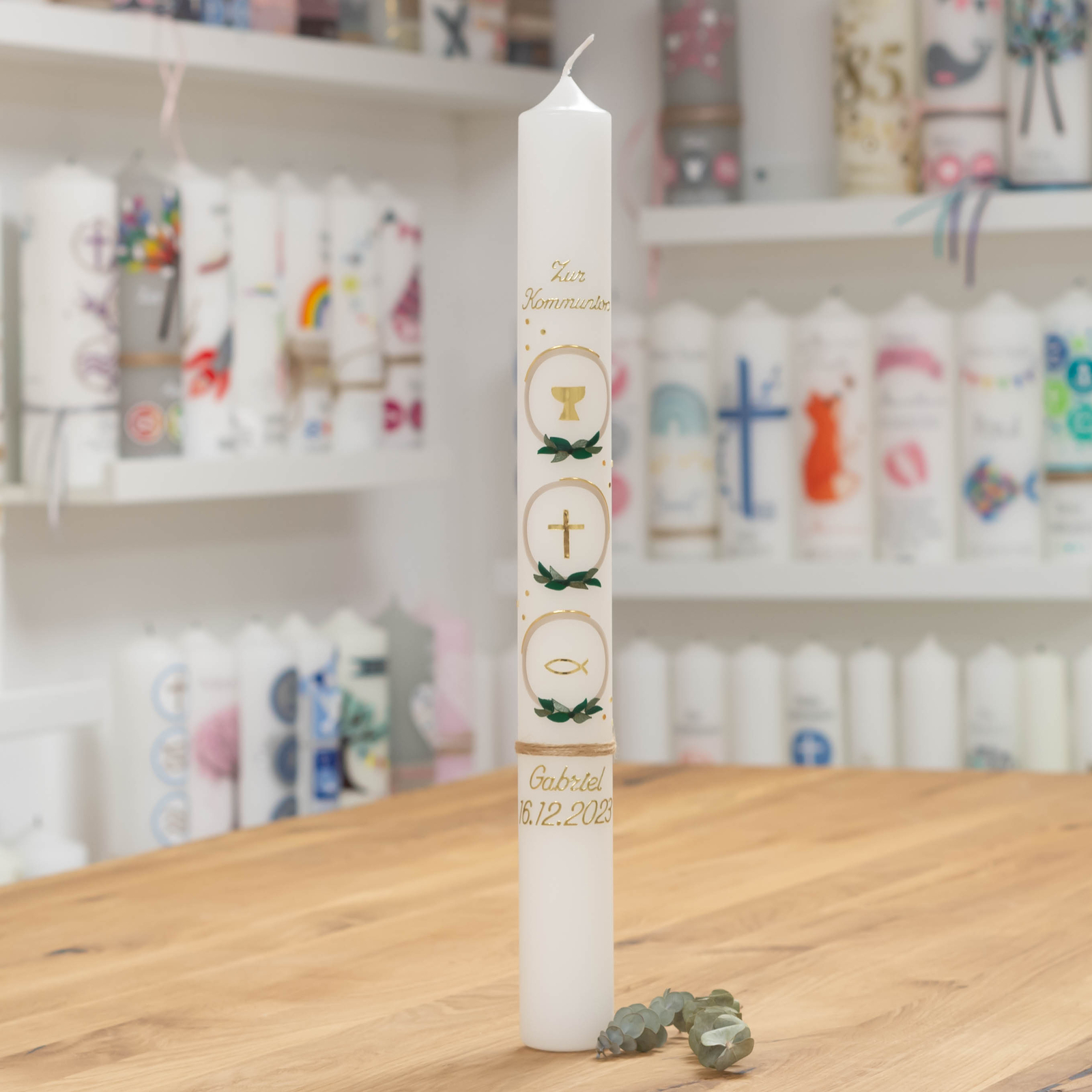 meinkerzenshop® Kommunionkerze GABRIEL wachsverziert für Mädchen und Jungen