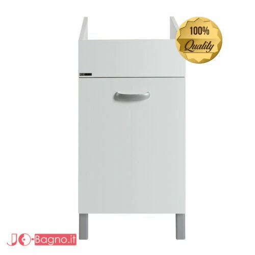 Set di arredi moderni in legno per il bagno