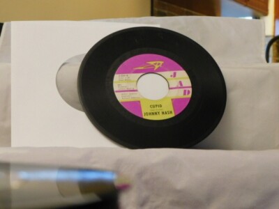 JOHNNY NASH CUPID / HOLD ME TIGHT 45 RPM RECORD 054