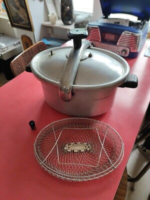 ANCIENNE COCOTTE MINUTE Seb Aluminium 10 Litres Ovale Série DO Rouge EUR 60,00 - FR