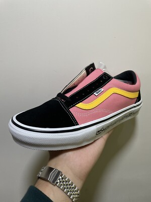 Size 9 - Supreme x Swarovski x Vans Skate Old Skool Black for sale