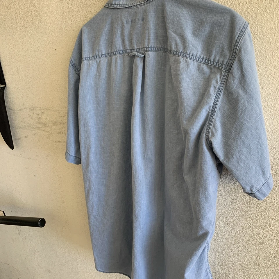 Basic Editions Lg Men's Denim Short Sleeve Button Down Shirt - Image 3 of 3