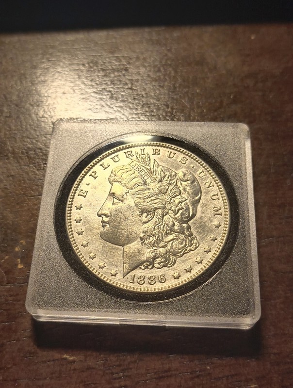 1886 morgan silver dollar - bu - 0.9 siver