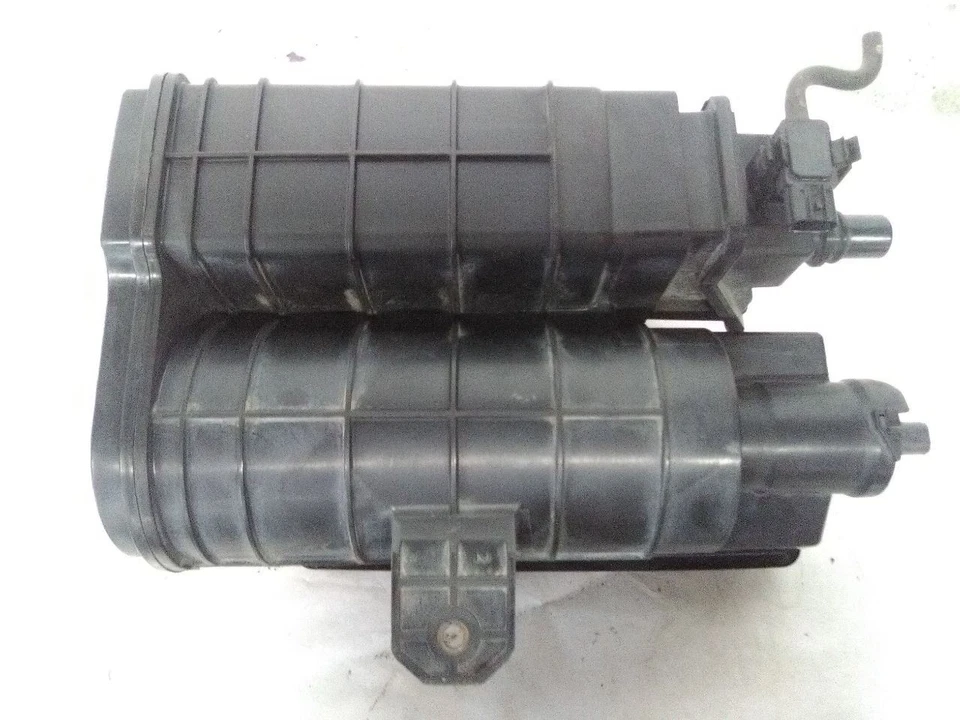 Acura ILX 2014 bote de vapor de combustible de 2,0 litros Foto 2 de 4