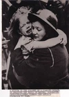 Original Press Photo WW2 Florence Kelly carry Suzanne Oliphant VI attack 23.6.44