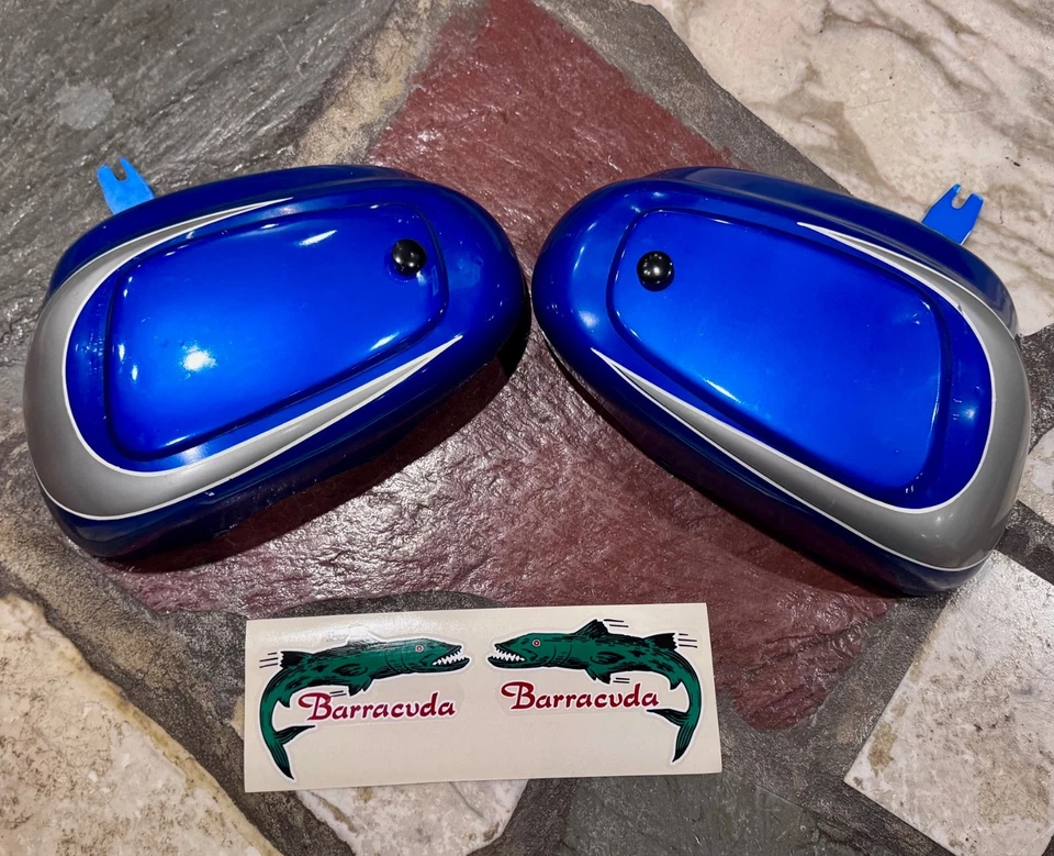 BENELLI / MOTOBI 125 & 200 SPRITE 250 BARRACUDA CUBIERTA LATERAL / JUEGO DE CAJA DE HERRAMIENTAS Foto 2 de 4