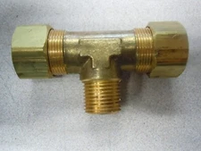 Brass Compression Union Tee For 3/4" x 3/4" x 5/8" Tube x Tube x Male MPT