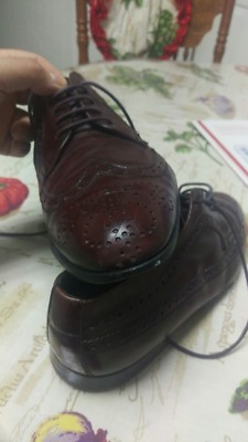 Gucci Wingtip Dress Shoes vintage and authentic 