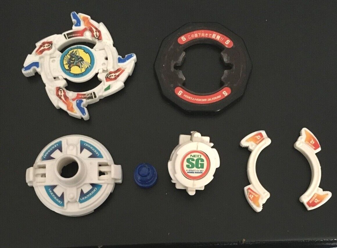 BEYBLADE METAL FIGHT TAKARA TOMY GENUINE USED BEYBLADES ACCESSORIES  MULTI-BUY