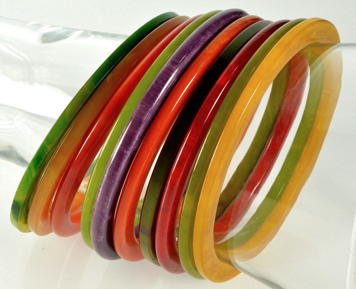 Bakelite Bangles Guide BOOK ベークライトアンティーク Bakelite Bangles Guide BOOK ベークライトアンティーク
