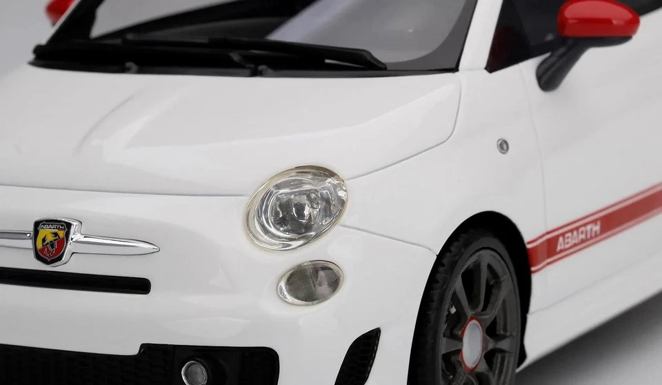 1:18 Top Speed Abarth 595 Gara White/Red TS0397 New - Image 3 of 4