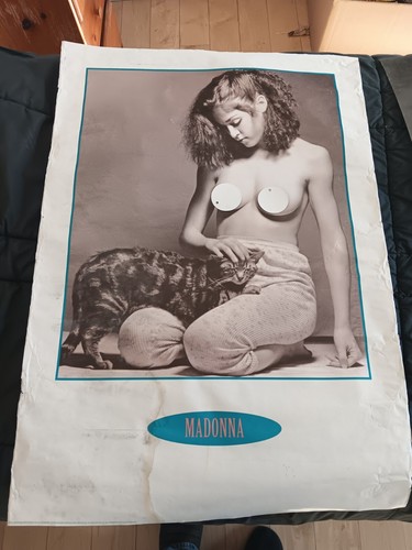 Madonna vintage RARE secondhand poster, topless - 第 1/1 張圖片