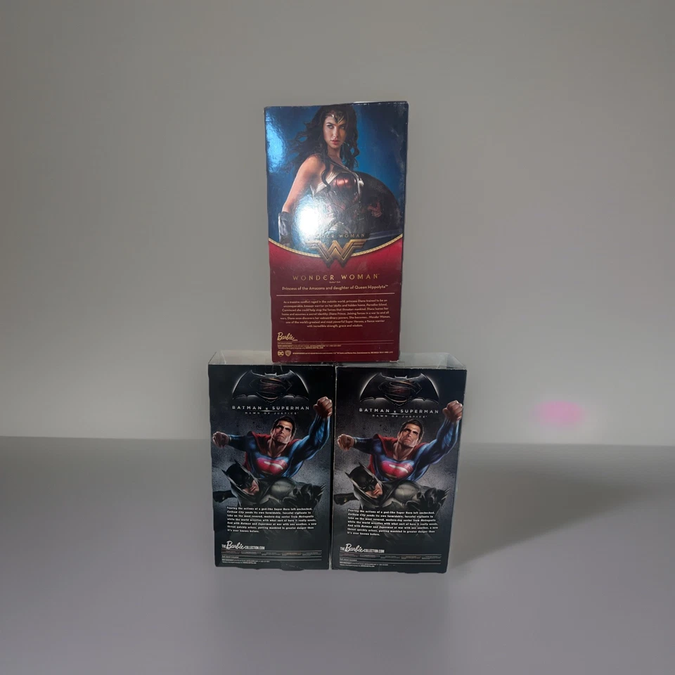 **BLACK LABEL**Barbie Collector Batman v Superman: Dawn of Justice 3 FIGURE SET - Image 2 of 4