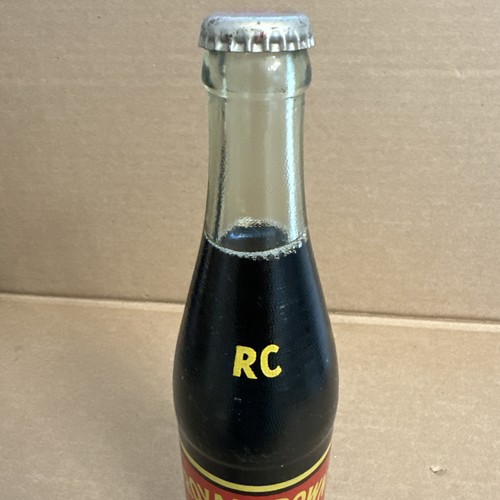 Botella de vidrio de soda de cola RC ROYAL CROWN 10 OZ sellada/sin abrir Ciudad de Panamá, FL - Imagen 3 de 24