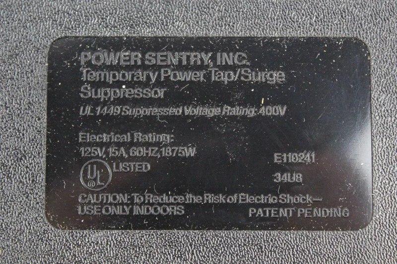 Protector contra sobretensiones multiusos Fiskars modelo 227 6 salidas cable 35,5" negro Foto 4 de 4