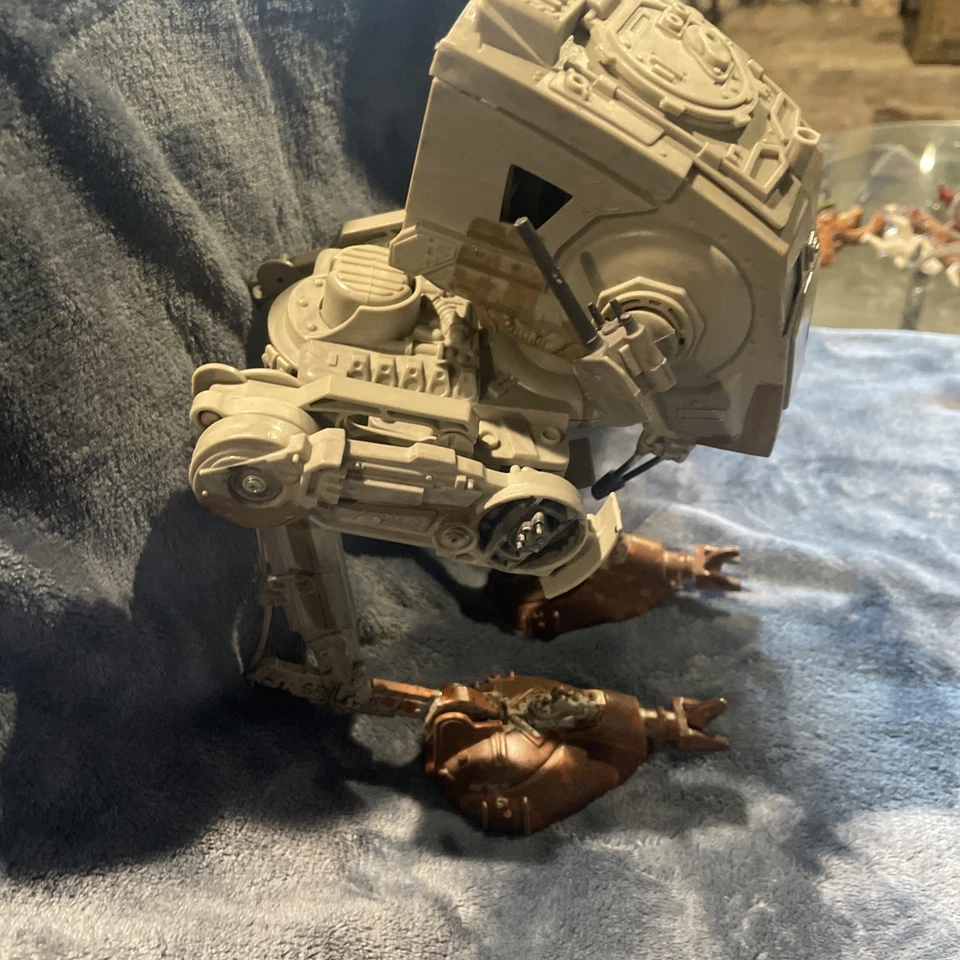 Star Wars AT-ST Scout Walker 2002 Hasbro Battle of Endor (30 aniversario) Foto 2 de 4