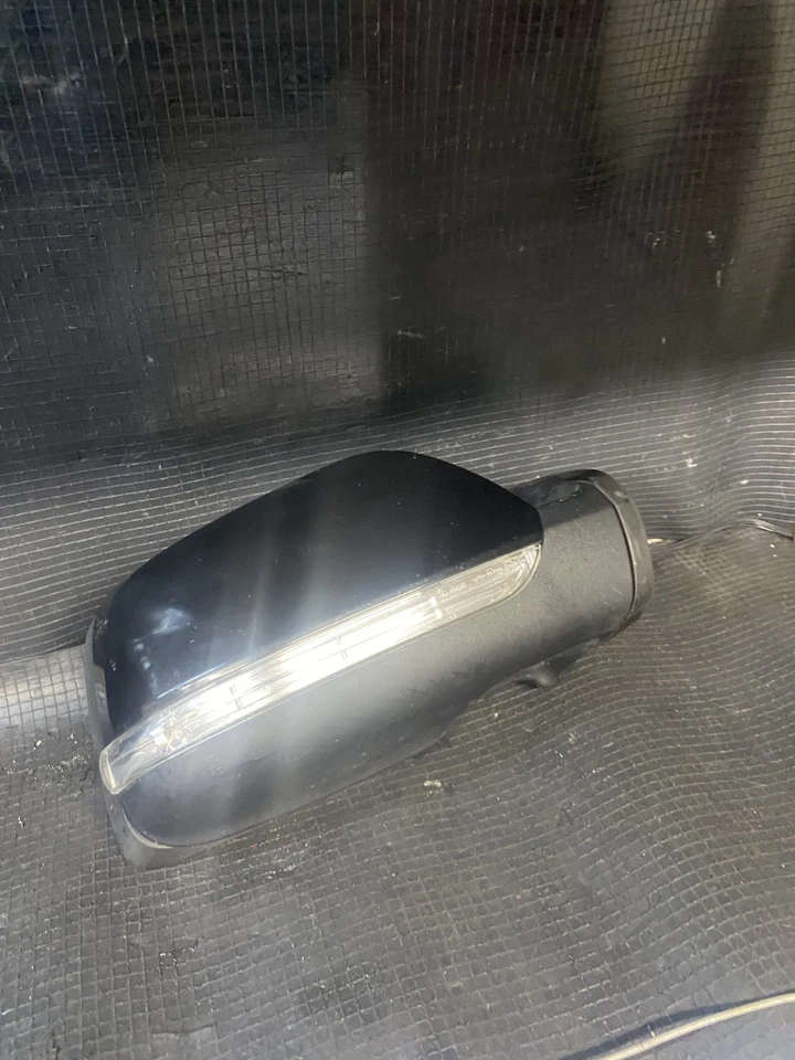 2010 Mercedes A-Class A160 Driver Side Wing Mirror A3148518 Black 5dr - Image 2 of 3