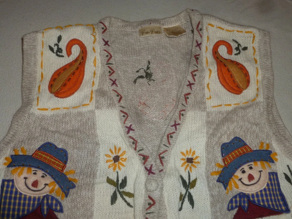 BOBBIE BROOKS UGLY SWEATER VEST SZ  18/20 W SCARECROWS HALLOWEEN FALL SQUASH  - Image 3 of 4