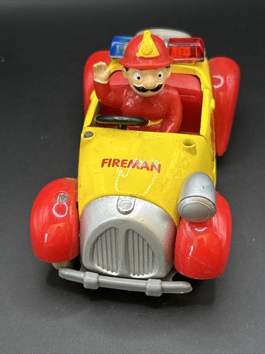 VINTAGE FIREMAN SAM FIRE DEPARTMENT PULL BACK N GO DIE-CAST RED & YELLOW CAR - Picture 10 of 12