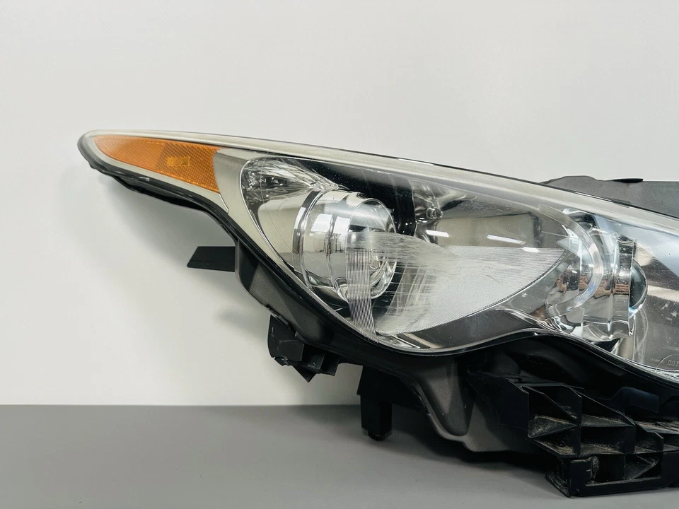 Faro de xenón derecho derecho Infiniti FX35 FX37 FX50 QX70 2009-2017 OCULTO con AFS OEM Foto 3 de 4