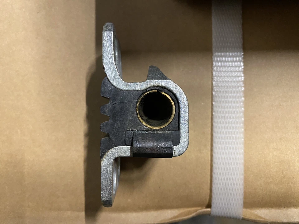 Golpeador de puerta Mercedes Benz W126 300SDL 560SEL 420SEL Foto 2 de 4