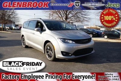 2020 Chrysler Pacifica Touring L Plus 2020 Chrysler Pacifica Touring L Plus 10 Miles Billet Silver Metallic 4D Pas