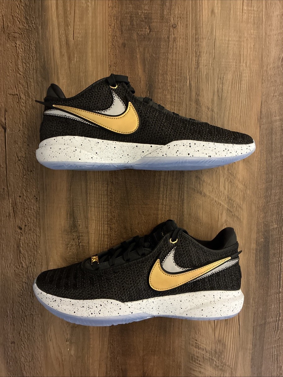 Nike Men Size 6 LeBron 20 Black Metallic Gold Basketball 