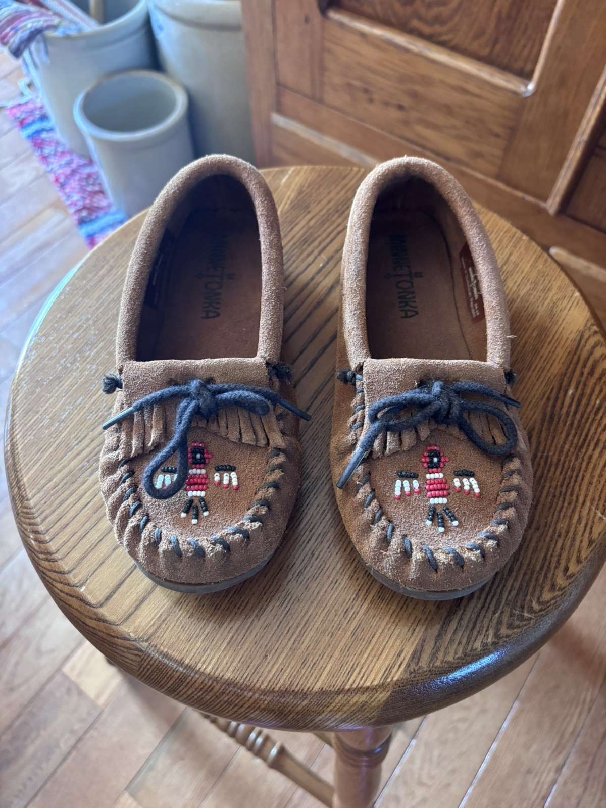 Minnetonka Moccasins Kids Size 1 Brown Beaded Thunderbird Fringe