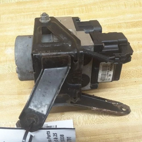 2005-2006 CHEVY EQUINOX PONTIAC TORRENT | ABS Anti-Lock Brake Pump Assembly AWD Foto 4 de 4