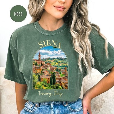 Siena Tuscany T-Shirt Travel Gift for Italy Trip Lovers Favorite Souvenir Tee